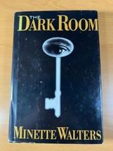The Dark Room By Minette Walters - Hardcover - £10.31 GBP