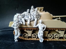 1/35 5pcs Resin Model Kit Soviet Soldiers War in Afghanistan Unpainted OS1 - £17.14 GBP