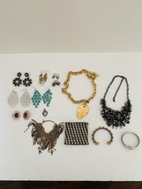 Set of 14 Vintage Mixed Lot of Necklaces, Earrings and Bracelets - £38.58 GBP