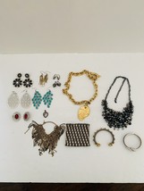 Set of 14 Vintage Mixed Lot of Necklaces, Earrings and Bracelets - £38.66 GBP