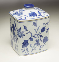 Zeckos AA Importing 59783 Blue And White Square Jar With Lid - £46.56 GBP