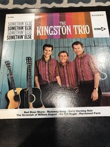 THE KINGSTON TRIO Somethin&#39; Else LP 1966 VG+ - £24.58 GBP