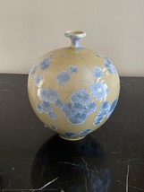 Signed Crystalline Beige Ground Blue Decoration Studio Glazed Pottery 19... - £391.48 GBP