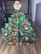 Vintage Christmas Die Cut SUZY SPAFFORD 1986 Table top TREE w Message Doors - $374.50 MXN