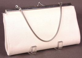 Vintage Off White Fabric Chain Evening Purse Clutch C. Mid Century - $23.36