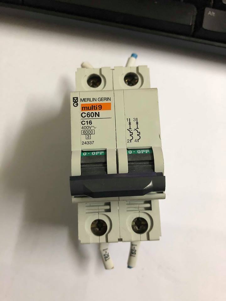 Merlin Gerin 24335 MULTI 9 C60N 400V C16 Circuit Breaker C-CURVE - $33.35