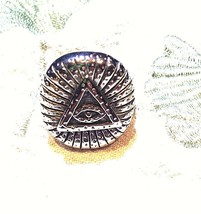 Vintage Large Silver Stainless Steel Illuminati Eye Crest Size 13.25 Men&#39;s Ring - £31.80 GBP