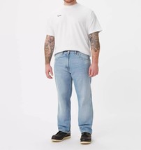 Levi&#39;s Western Fit It&#39;s 5&#39;o Clock Stackable Straight-Leg Jean Size 40 x 34 - $56.90 CAD