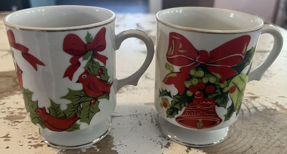 Vintage Set Of Lefton China Christmas Holly Bells And Cardinals Coffee M... - $18.50