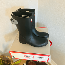 Hunter Original Short Back Adjustable Rain Boot, Black Gray, Size 10, Nwt - $120.62