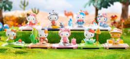 MOETCH Sanrio Hello Kitty Amazing Tour Series Confirmed Blind Box Figure HOT！ - £11.39 GBP+