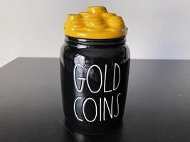 Rae Dunn St. Patrick&#39;s Day Gold Coins Canister - $759.32 MXN