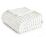 White Fleece Throw Blanket For Couch - Super Soft Cozy Blankets For Wome... - £19.15 GBP