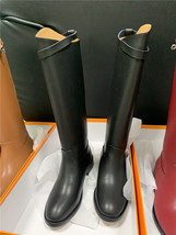 Lock Women&#39;s High Boots Belt Strap Metal Women Knight Boots Flat Designer Shoes  - £103.91 GBP
