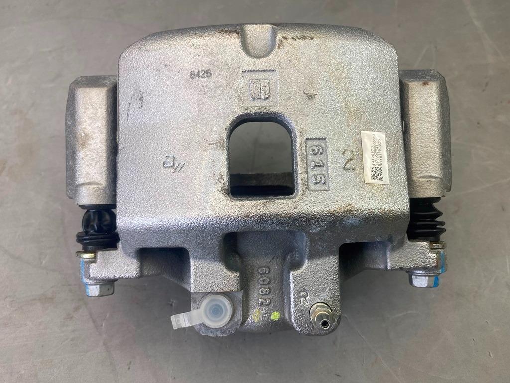 OEM Chevy Equinox Buick Regal Right Hand Passenger Caliper with Brake Pads - $78.21