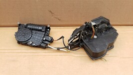 09-16 BMW F01 F02 F10 750li Soft Close Auto Door Latch Front Passenger Right RH image 4