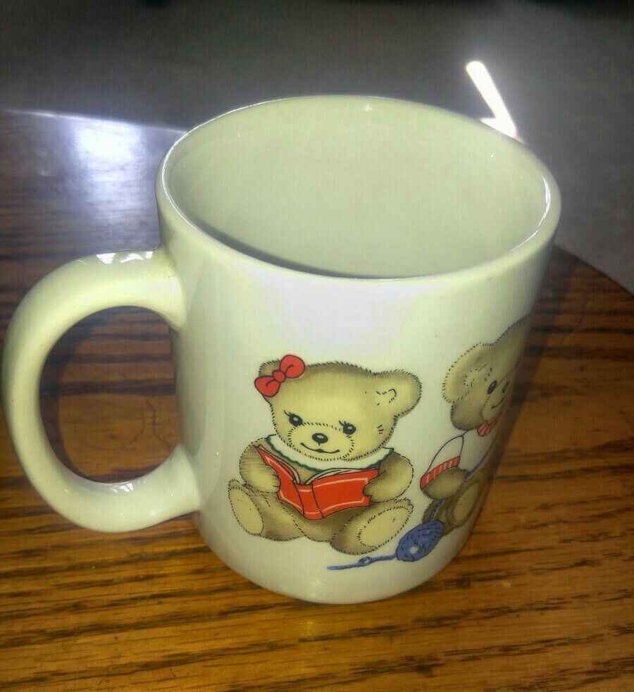 Primary image for Vintage World Bazaars Inc Bears Christmas Holiday Santa Coffee Mug Tea Cute