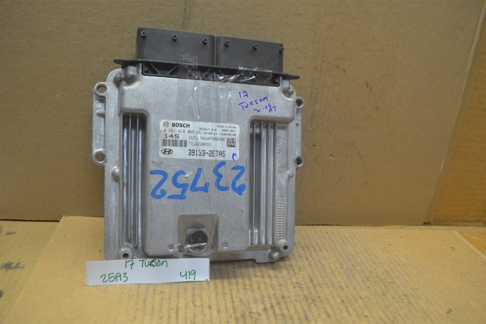 2017 Hyundai Tucson 2.0L AT Engine Control Unit ECU 391332ETA5 Module 41... - $53.89