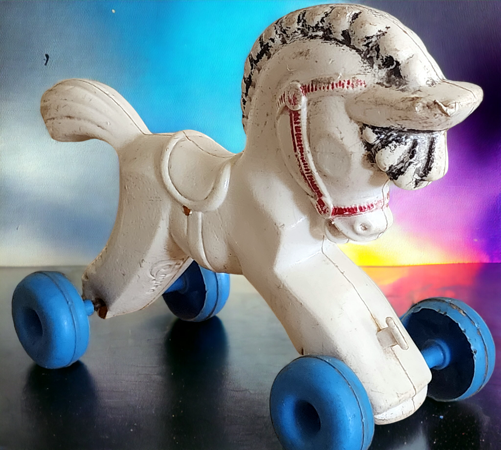 Vintage Empire Plastic Horse With Wheels Pull Toy Mini Ride On 6 Inch See Pic. - $15.29