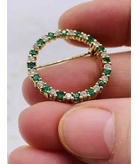 1.30Ct Round Cut Simulated Emerald Brooch Pin  Gold Plated 925 Silver - €114,59 EUR