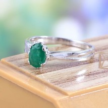 925 Silver Emerald Promise Ring 5x7 mm Oval Emerald Ring Emerald Birthstone Ring - £29.59 GBP