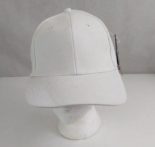 NWT KC Caps Nu-Fit White Unisex Fitted Baseball Cap Size L/XL - $11.09