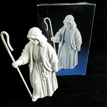 Vintage Avon Nativity Shepherd Figurine Porcelain 1983 White 6.5&quot; - £13.07 GBP