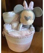 Disney Minnie Baby Gift Basket - £55.28 GBP