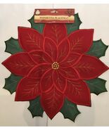 POINSETTIA EMBROIDERY CHRISTMAS HOLIDAYS DECORATION PLACEMAT 14” - $453.89 MXN