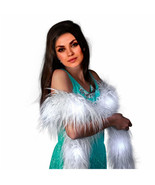 White LED Faux Fur Boa, 80 Inches, Soft and Luxurious - $1,074.71 MXN
