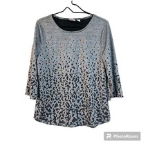 Weekends By Chico&#39;s Women&#39;s Shirttail Tunic Shirt Top Size 1/M/8 Cheetah Gray - £18.49 GBP