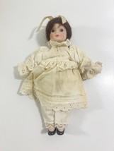 Vintage Porcelain Doll- 8” Red Hair Blue Eyes W/ Outfit- Little Girl - $184.76 MXN