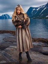 Raccoon Fur Coat Coats Silver Fox Cape Design By Renfrew M/L Fast Shipping - $449.00