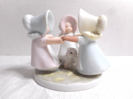 Homco 1990 Circle of Friends by Masterpiece Love One Another 4.5&quot; x 4&quot; high - £16.77 GBP