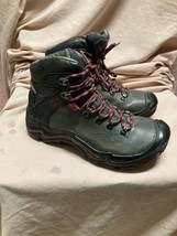 Keen Black And Purple Waterproof Womens Boots Size 6.5 - $38.61