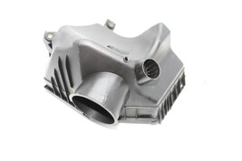 04-07 BMW E60 530I AIR CLEANER FILTER HOUSING SECTION E5164 image 8