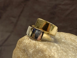14K Yellow &amp; White Gold Ring 6.57g Fine Jewelry Size 8.75 Band 2 Tone Swirl - £401.81 GBP