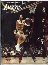 LA Lakers vs Boston Celtics Basketball Program March 18 1970 - £49.53 GBP