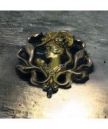 art deco woman lady hat brooac pendant - $1,085.16 MXN