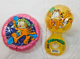 Vintage Garfield Inflatable Rattle and Flying Disc Water Toys 1978 United - £18.74 GBP