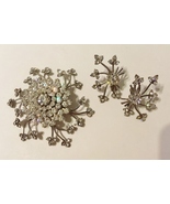 Vintage Earrings Brooch Pin Set Clear Rhinestone Floral Star Burst Screw... - $85.00