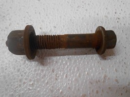 2003 Ford Ranger Rear Shock Bolt With Nut - $511.23 MXN
