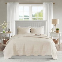 King Size 3 Piece Reversible Scalloped Edges Microfiber Quilt Set in Cream - $3,905.98 MXN