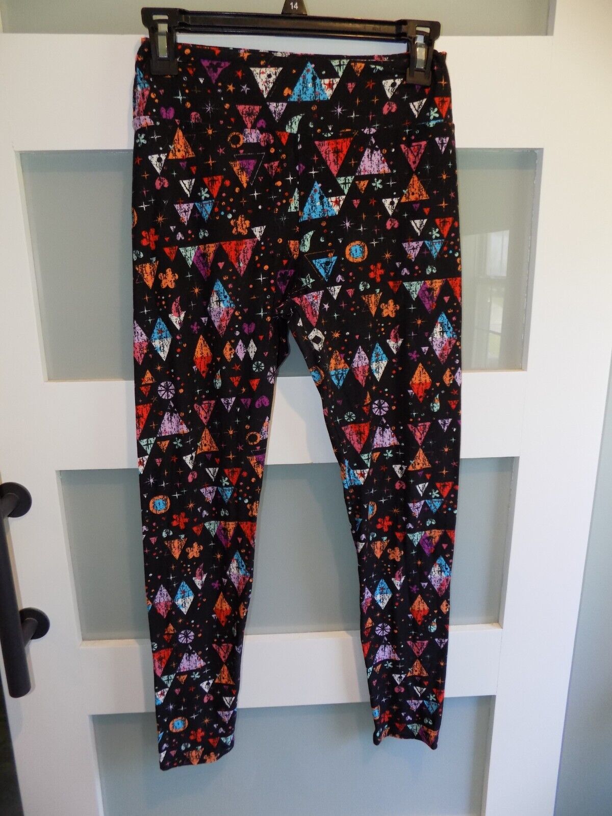 Lularoe Black W/Triangles, Flowers, Stars,Hearts, etc. Leggings Size OS ... - $18.40