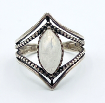 Vintage 925 Sterling Silver Marquise Rainbow Moonstone Ring Size 5.75 - £27.68 GBP