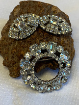 Vtg La Rel Brooch &amp; Earrings Set Rhinestone Prong High Fashion Costume Jewelry - £32.03 GBP