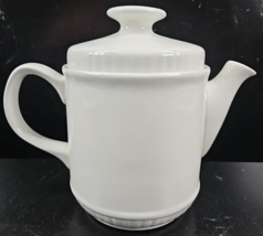 Franciscan Leeds Teapot &amp; Lid Set Vintage White Emboss Rib Handled Retro... - $39.27