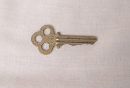 ANTIQUE GRAHAM MFG CO KEY DERBY CONN - £7.74 GBP