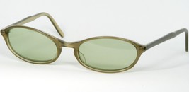 EYEVAN Flirt MM Verde Oliva Occhiali da Sole W/ Luce Lente Verde 49-18-140mm - £84.12 GBP