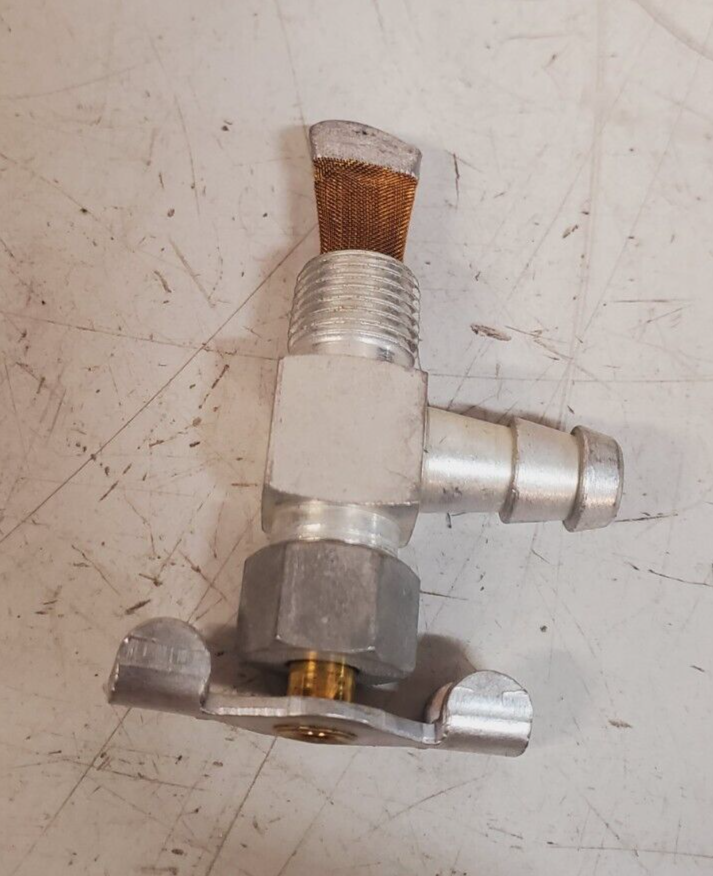 5 Quantity of Elbow Cut-Off Fuel Valves 1/4" (5 Qty) Item image 9